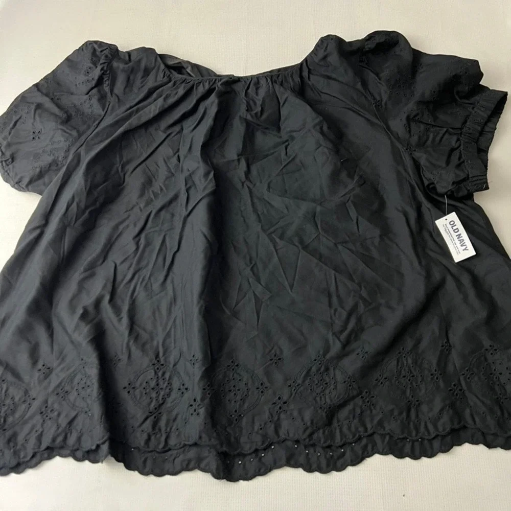 Old Navy Eyelet‎ Blouse Womens XXL Black Puff Sleeve Scallop Hem 656431-03-1